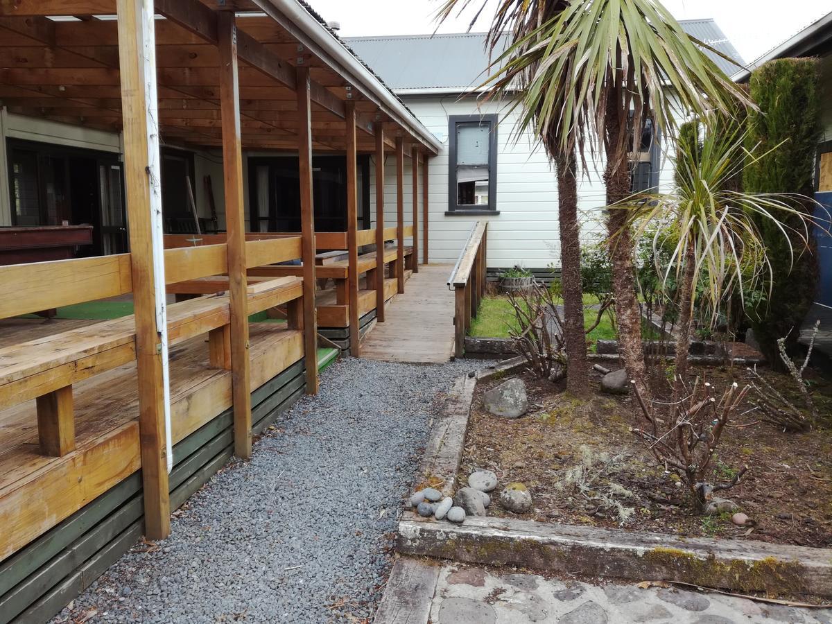 Slalom Lodge Raurimu Екстер'єр фото